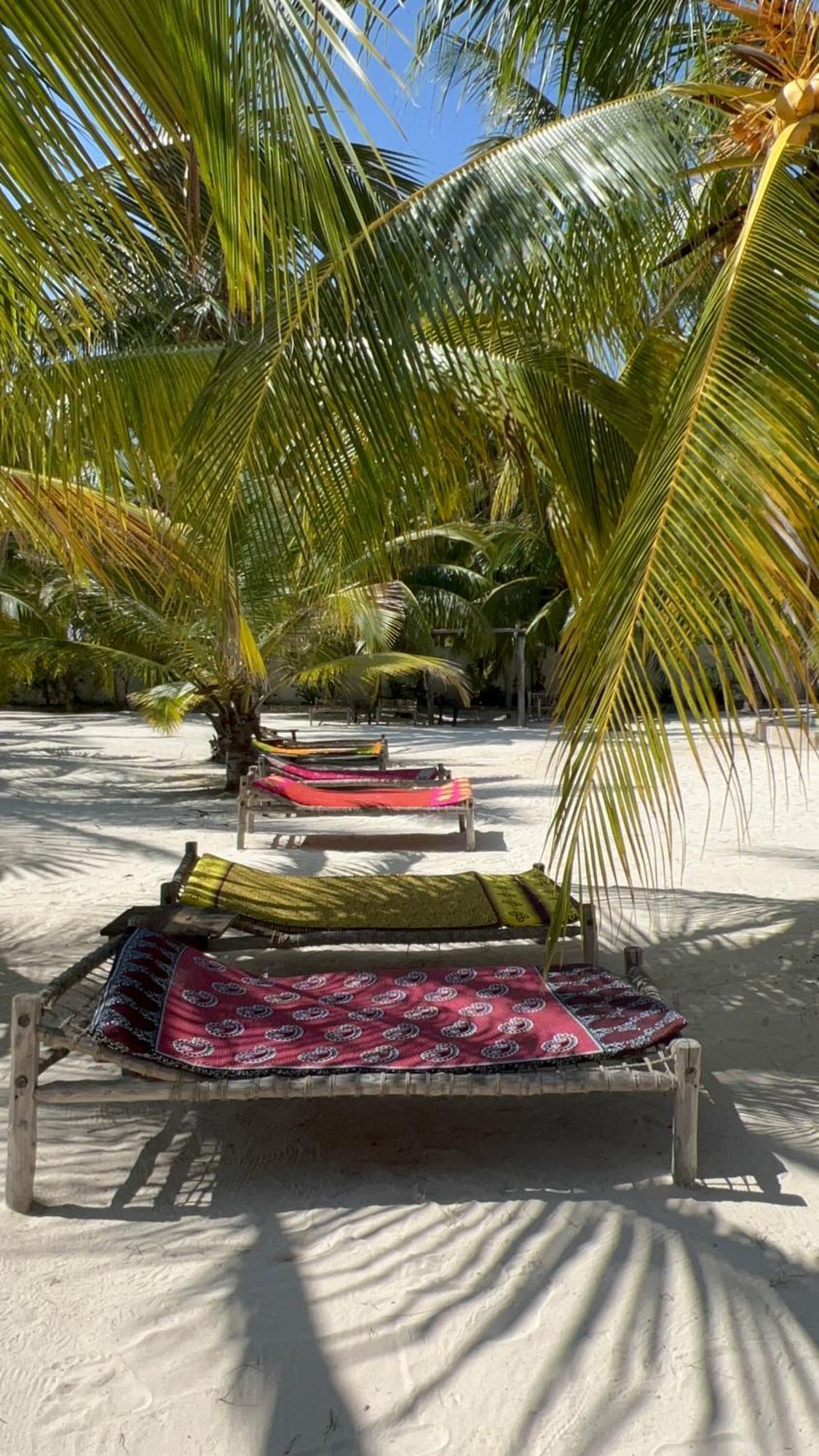 Ujamaa Beach Resort Makunduchi エクステリア 写真
